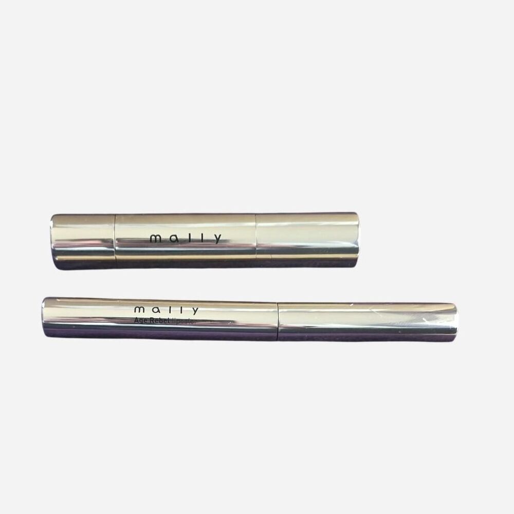 Mally 2-Piece Lip Bundle: Lip Crayon & Age Rebel Lip Color